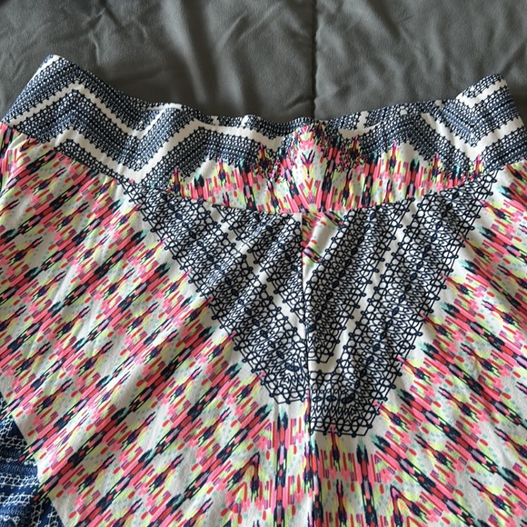 Skirt - Picture 3 of 3